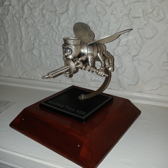 Meet your Posher, Andrew - Picture 1 of 13